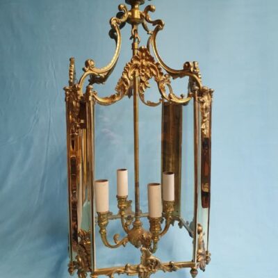 Golden brick handicraft are manufacturer and Supplier of Lamps & all other Indian Metal handicrafts since 2014 based in Moradabad